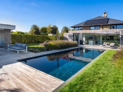 Hybrid Pools Luxe en rust in de tuin