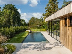 Biopools Degroote Koen Tijdloze elegantie aan het water